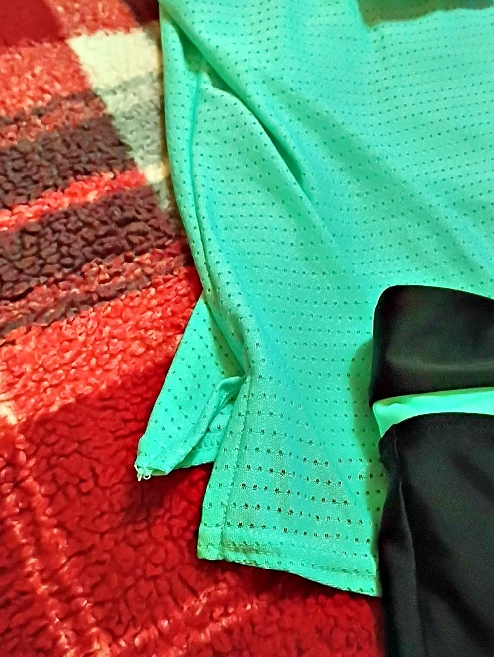 Women's Green & Black One-Piece Swimsuit NWT - Picture 3 of 3